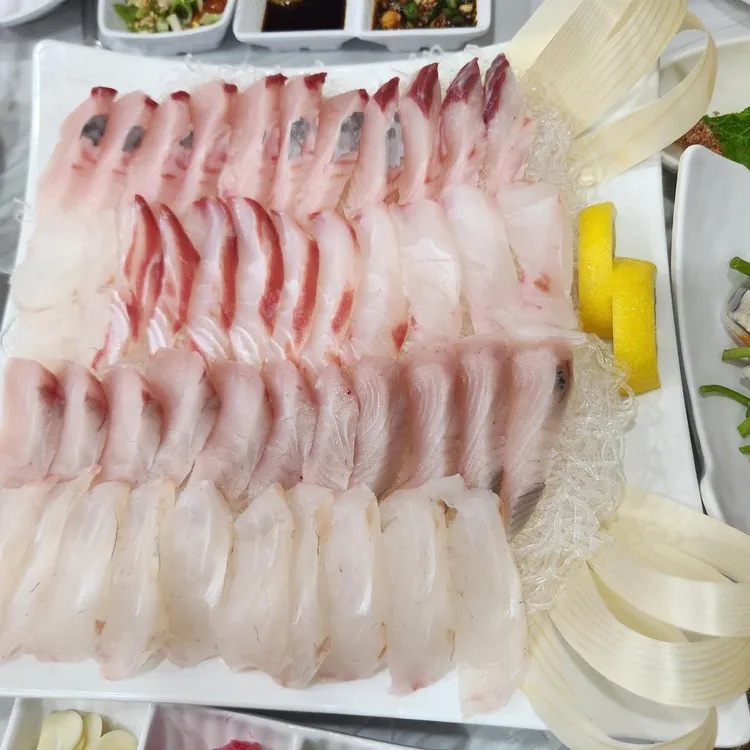 아지트 대표 사진