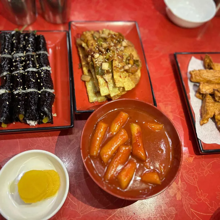 빨간지붕 대표 사진