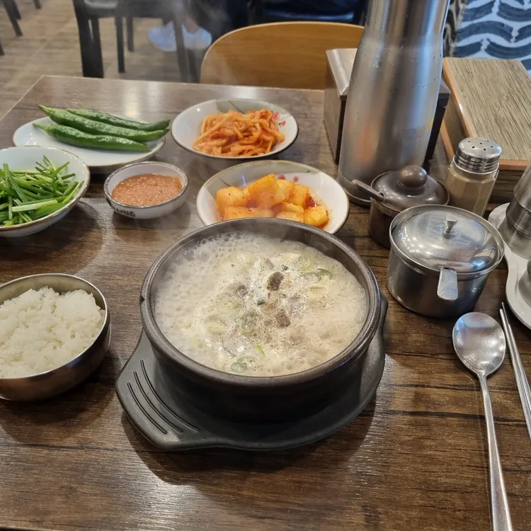 신의주찹쌀순대 대표 사진