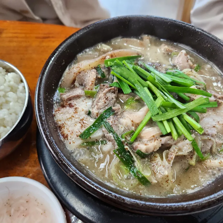 목동 만복순대국 대표 사진