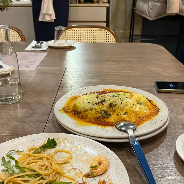 라뜰리에 파사주 대표 사진