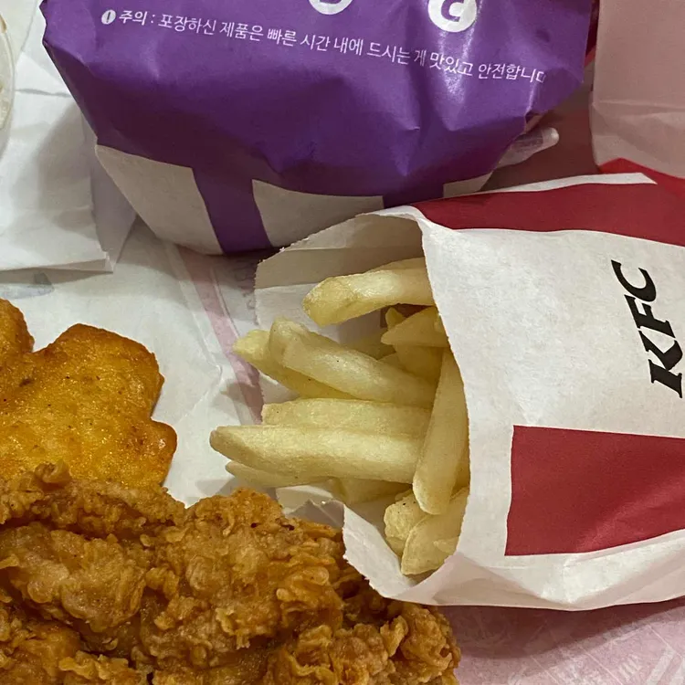 케이에프씨 대표 사진