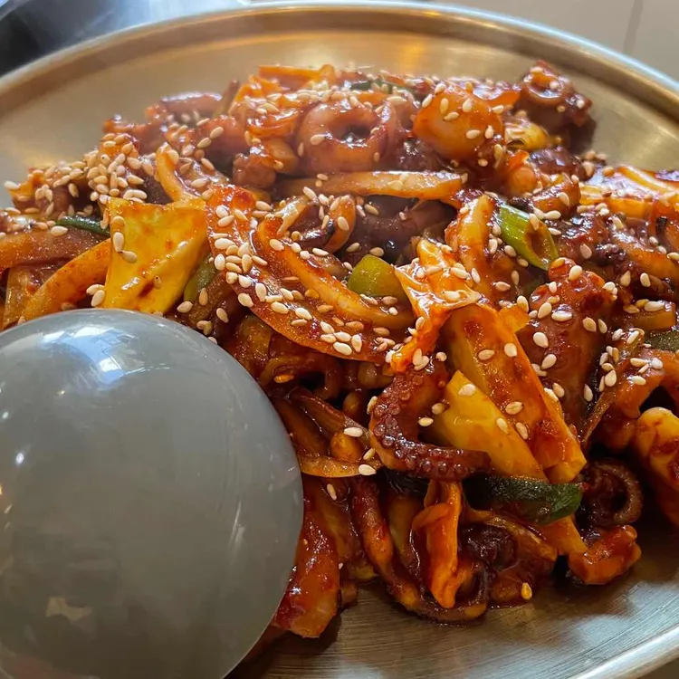 봉할매 김치찌개불백전문점 대표 사진