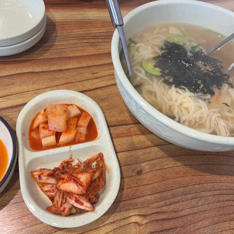소담수제비칼국수 대표 사진