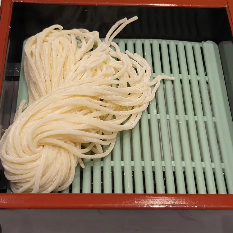 샤브진 대표 사진