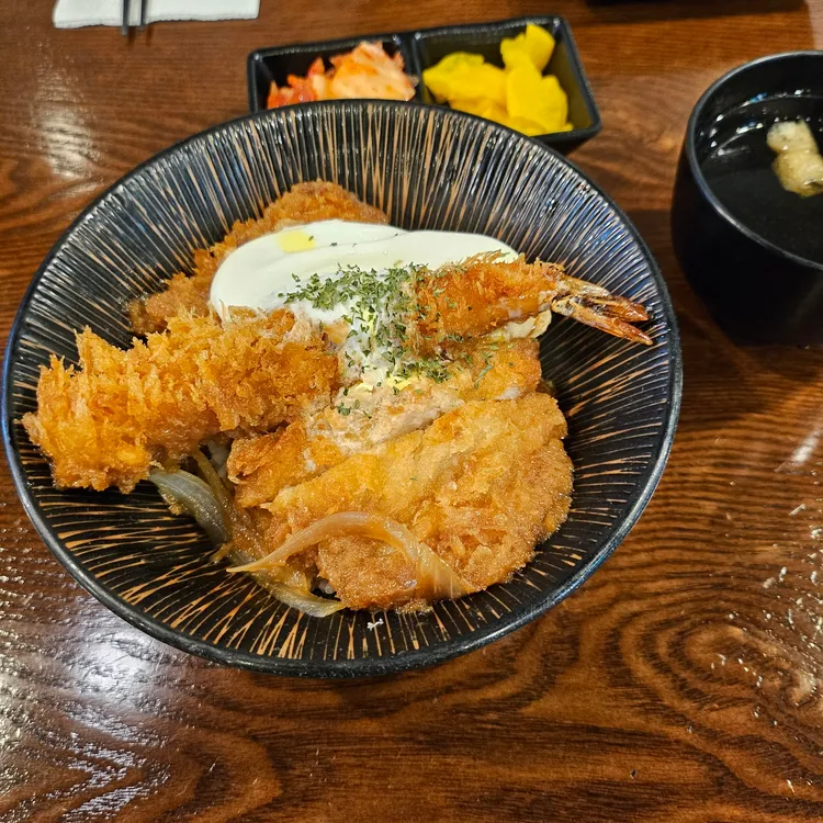홍대돈부리  대표 사진
