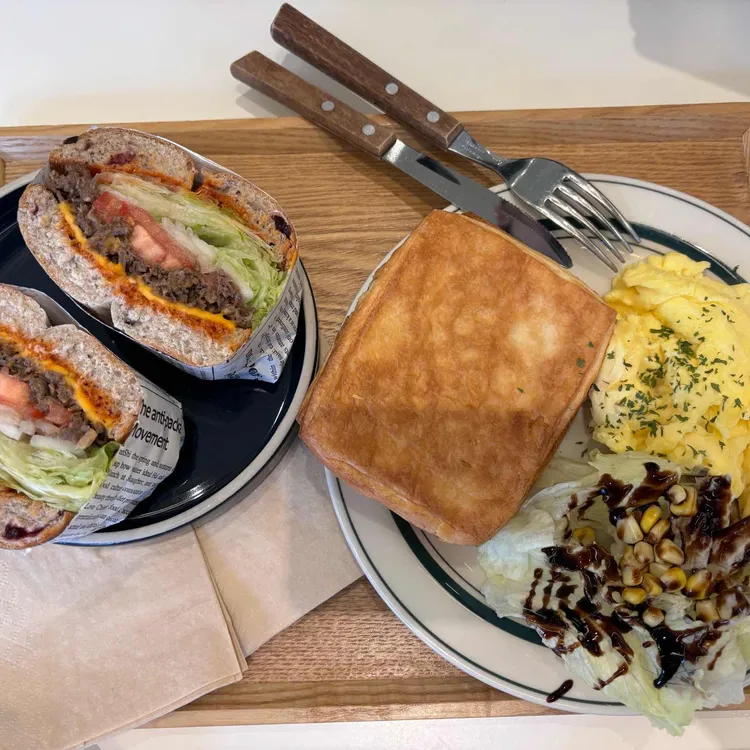 코앤커피 브런치카페 대표 사진