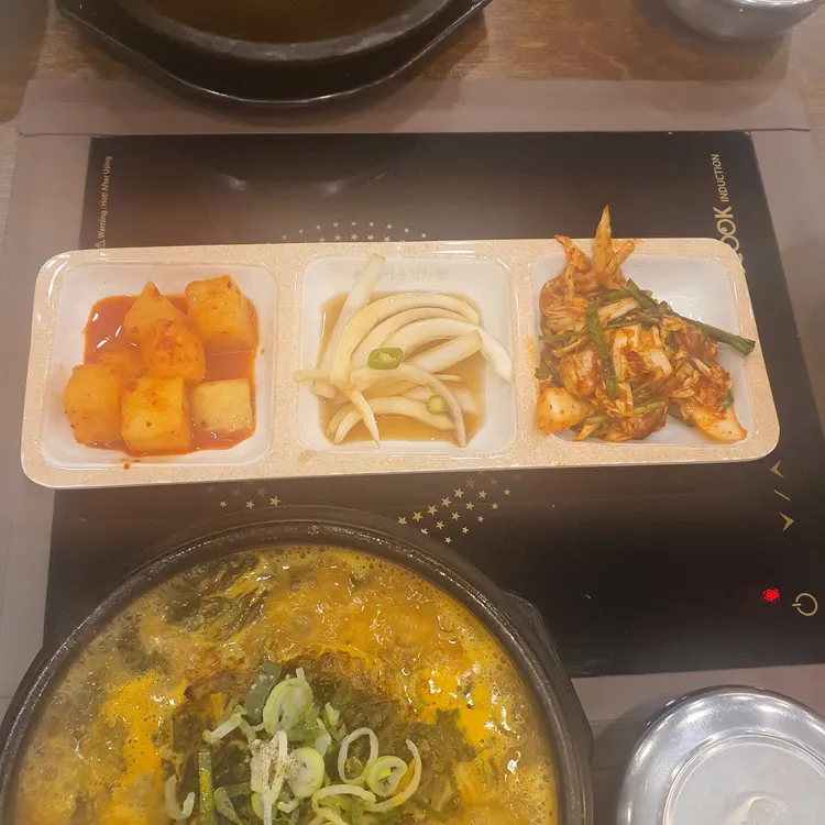 이을감자탕 대표 사진