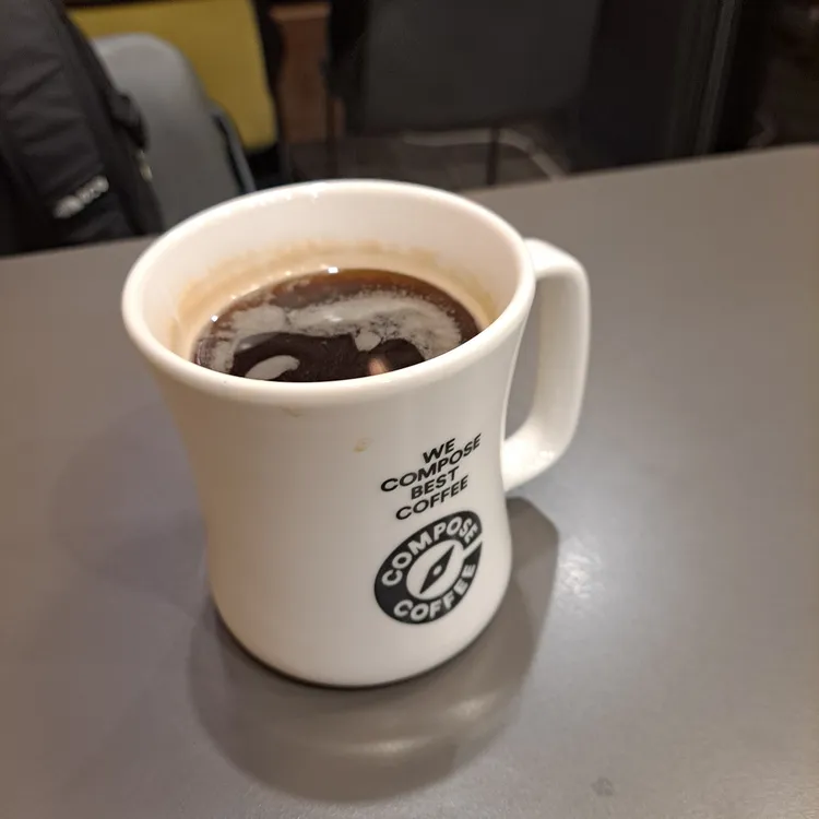 컴포즈커피 대표 사진