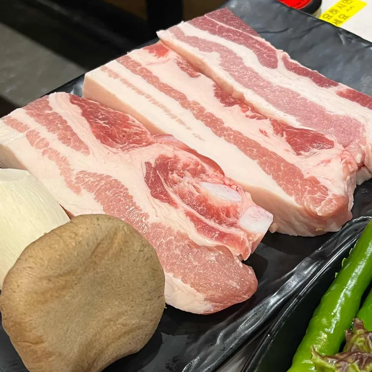 육갑 대표 사진