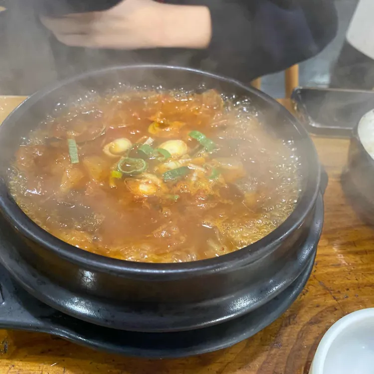 오모리찌개 대표 사진