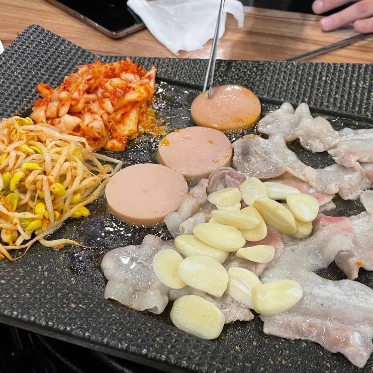 봉규네왔다삼겹살 대표 사진