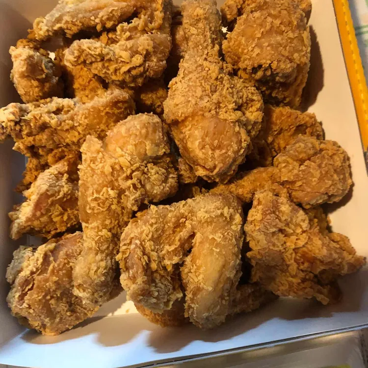 네네치킨 대표 사진
