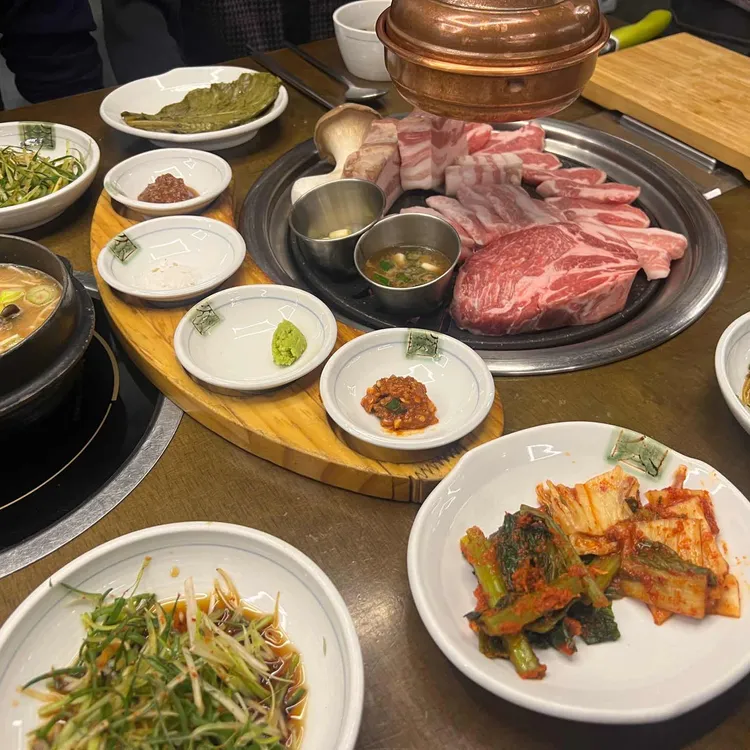 최원석의돼지한판&서해쭈꾸미 대표 사진