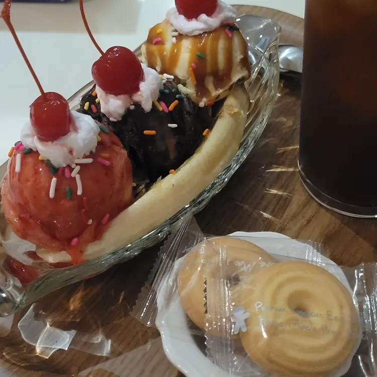 아인스 대표 사진
