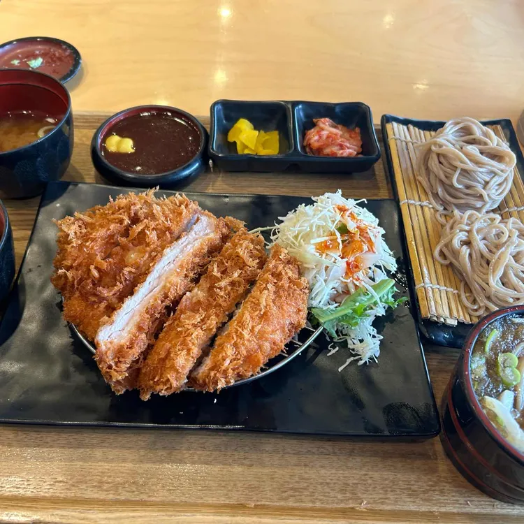 영카츠 대표 사진