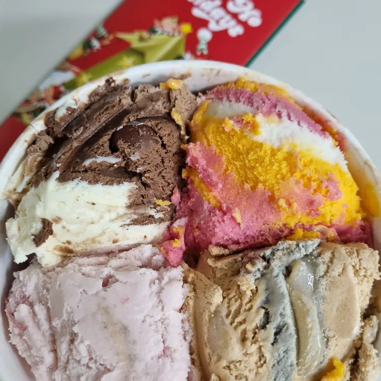 배스킨라빈스 대표 사진