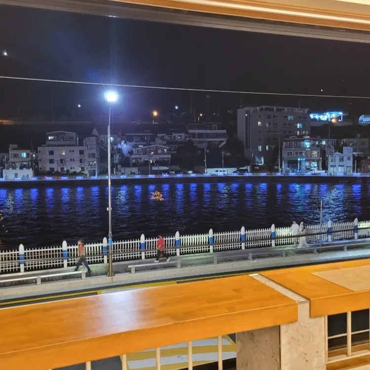 슈메르 카페 대표 사진