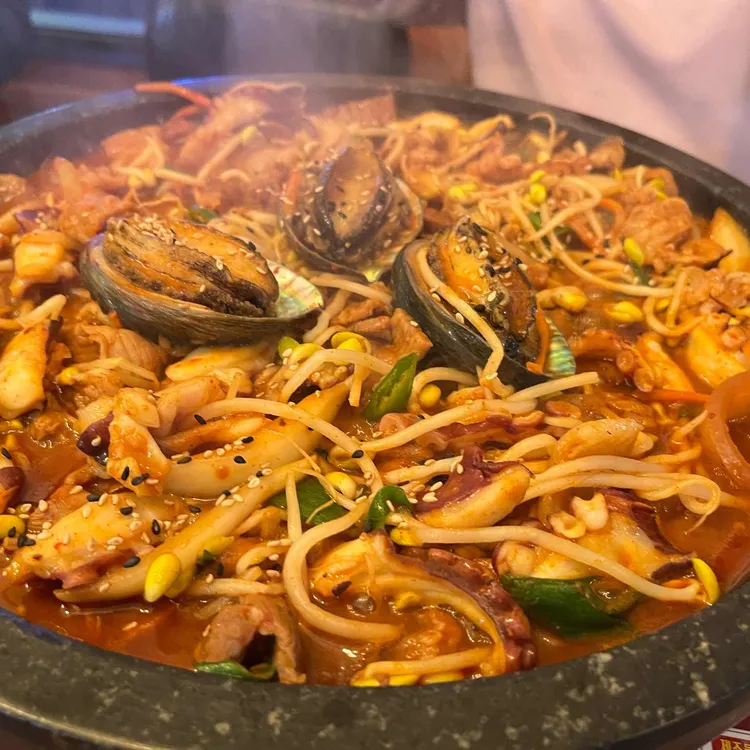 토끼트멍 대표 사진