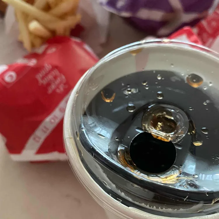 KFC 부산구서DT 대표 사진