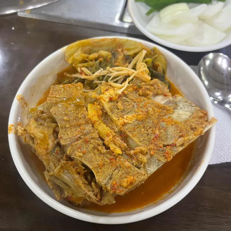원조감자탕뼈다귀해장국 대표 사진