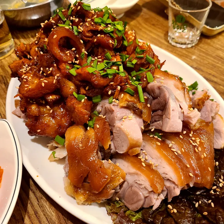 창신동족발 대표 사진