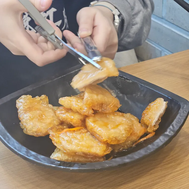 라홍방 대표 사진
