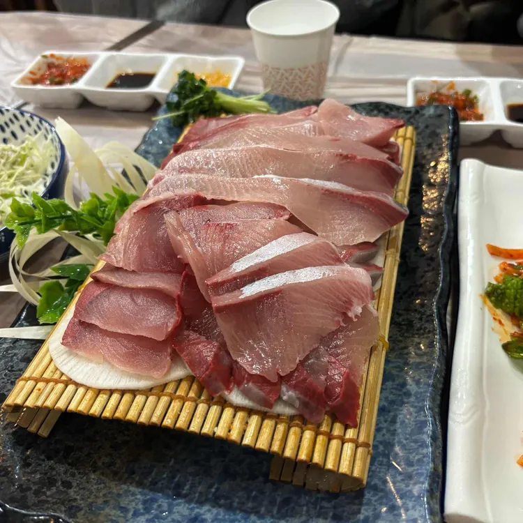 아지트숙성회&참치 - 서면 횟집, 대방어 맛집 | 다이닝코드, 빅데이터 맛집검색