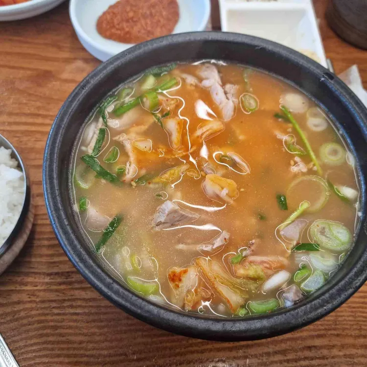 예림돼지국밥 대표 사진