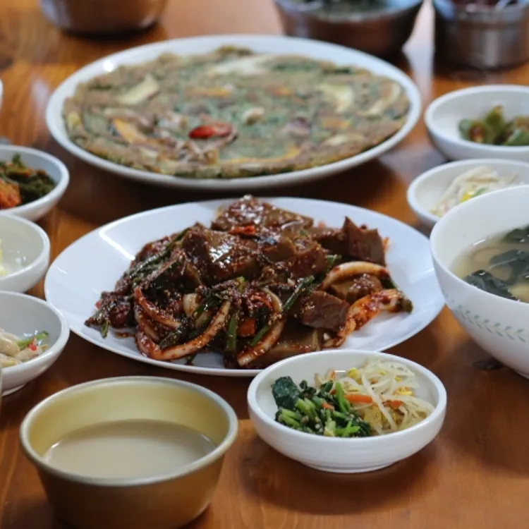 길손 대표 사진