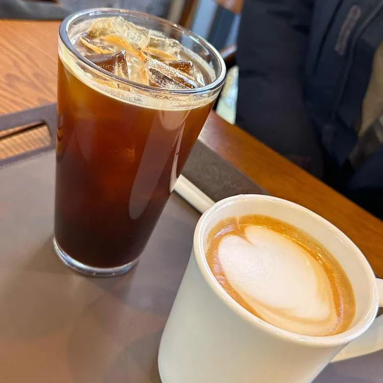 COFFEE 대표 사진