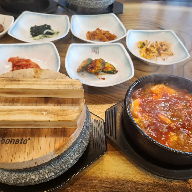 장가네일품순두부삼계탕  대표 사진