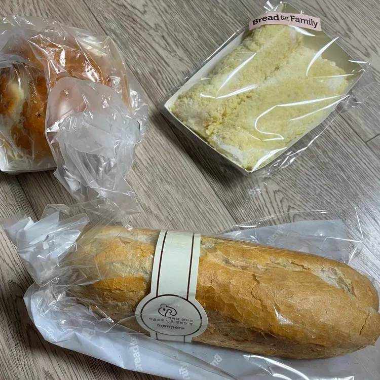 몽뻬르베이커리카페 대표 사진