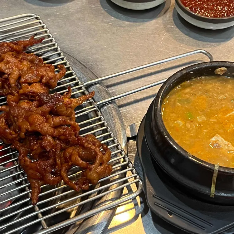 화산꼼장어숯불구이 대표 사진