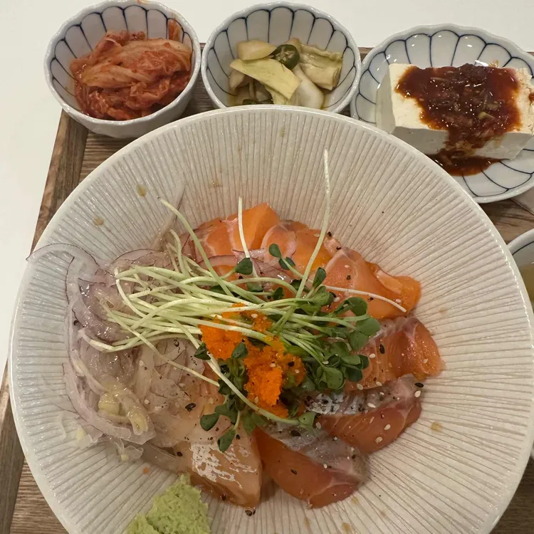 떠빱 대표 사진