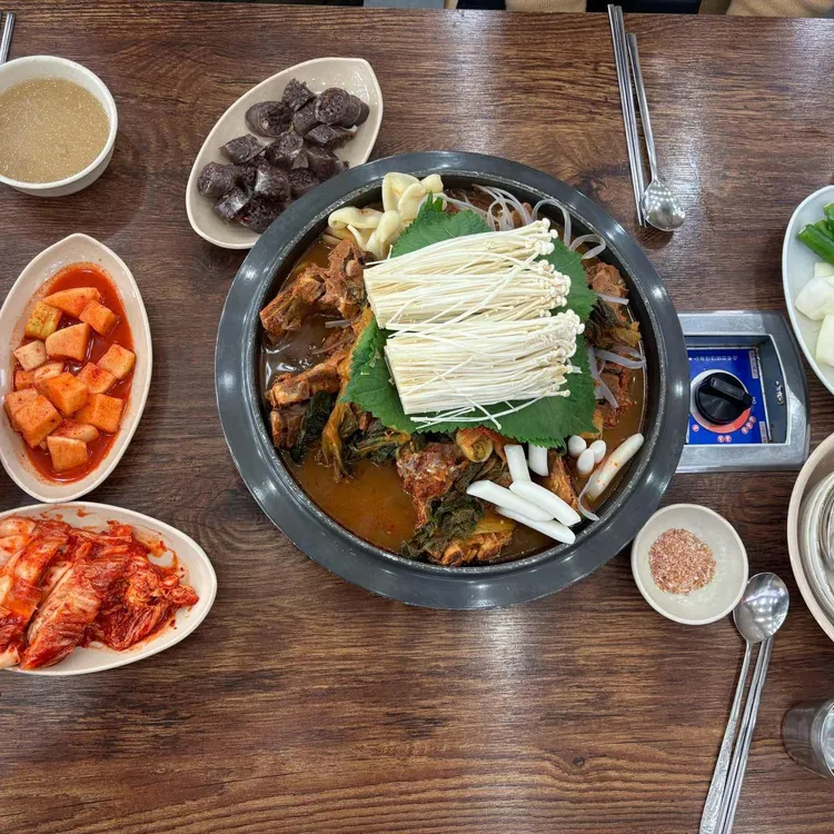 청석골감자탕 대표 사진