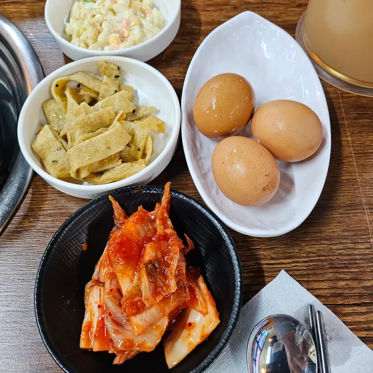 예가 부대찌개 대표 사진