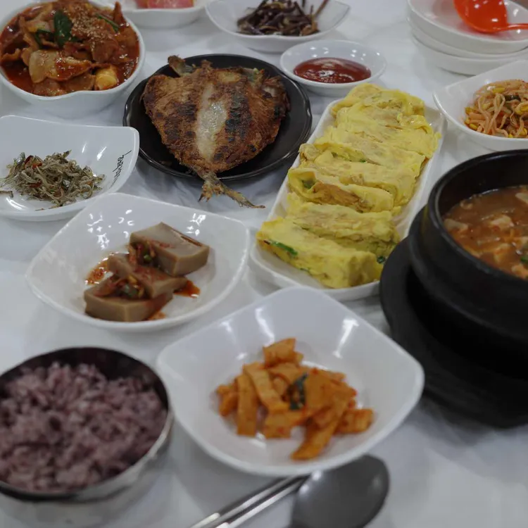 정희백반 대표 사진