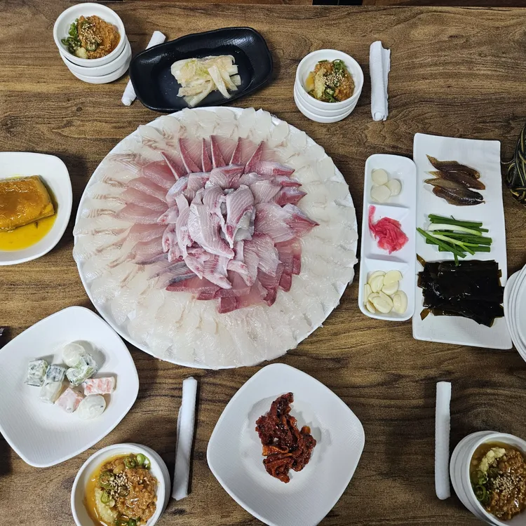달동횟집 대표 사진