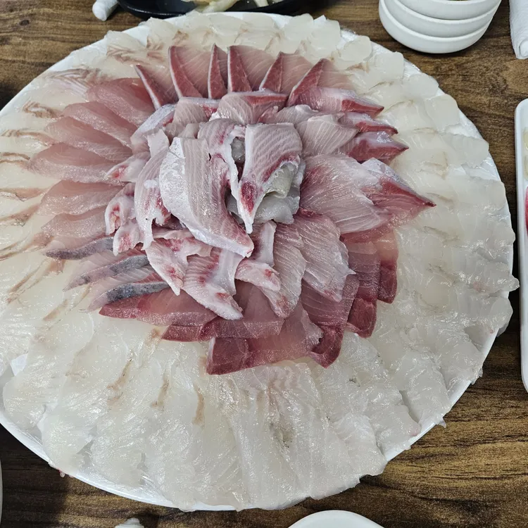 달동횟집 대표 사진