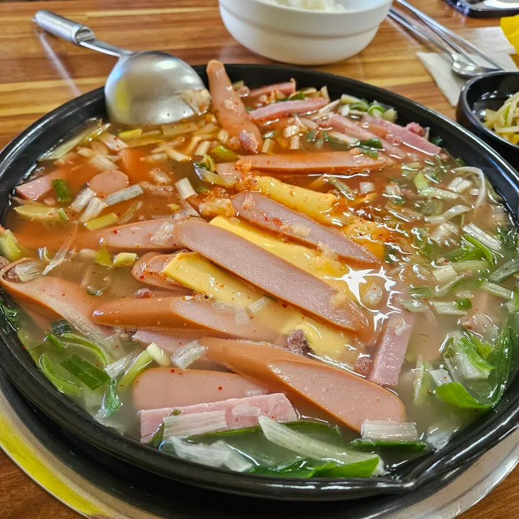 최네집안성점 대표 사진