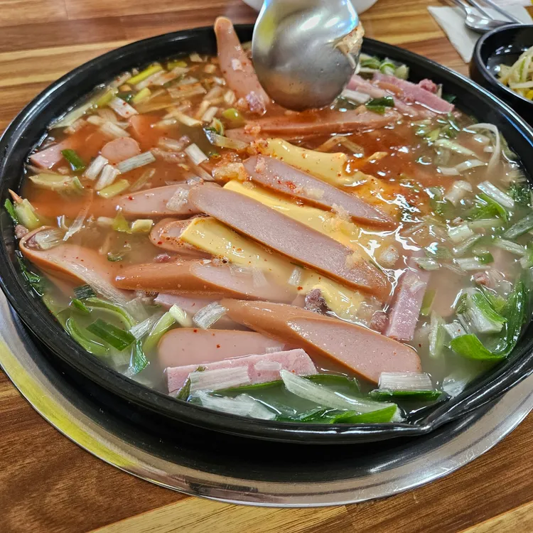 최네집안성점 대표 사진