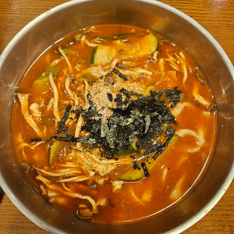 강릉현대장칼국수 대표 사진