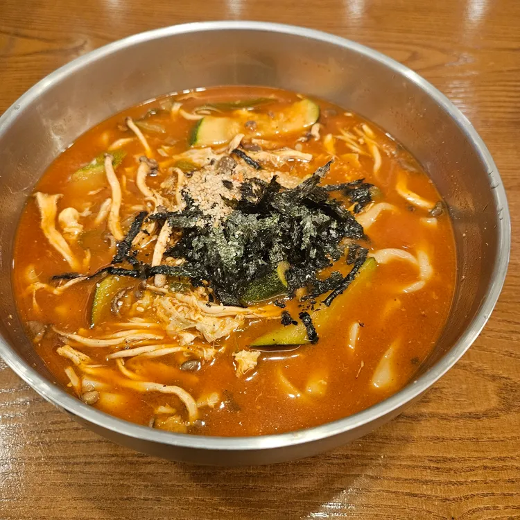 강릉현대장칼국수 대표 사진