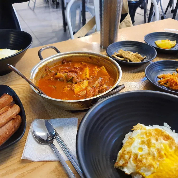 밥장인돼지찌개 대표 사진