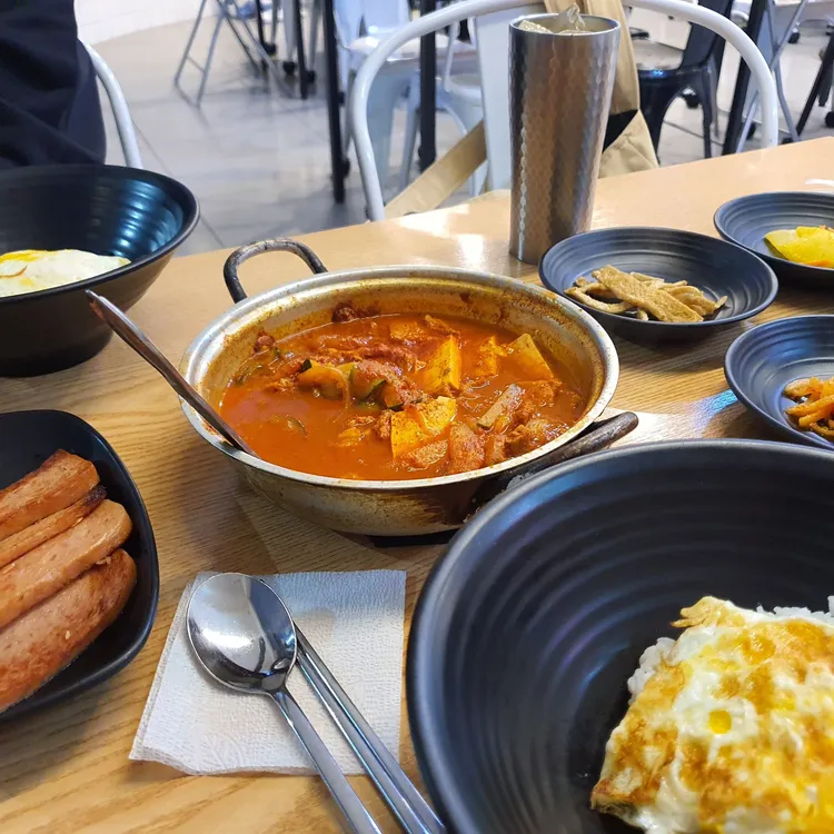 밥장인돼지찌개 대표 사진