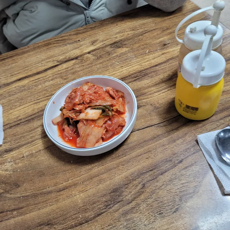 양푼이국수 대표 사진