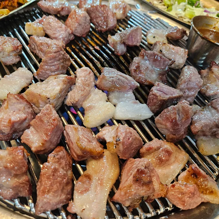 돈사돈 대표 사진