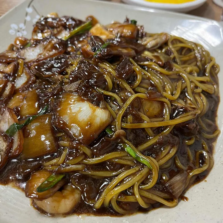 아방궁 대표 사진