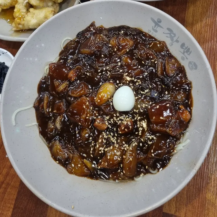 윤짬뽕 대표 사진